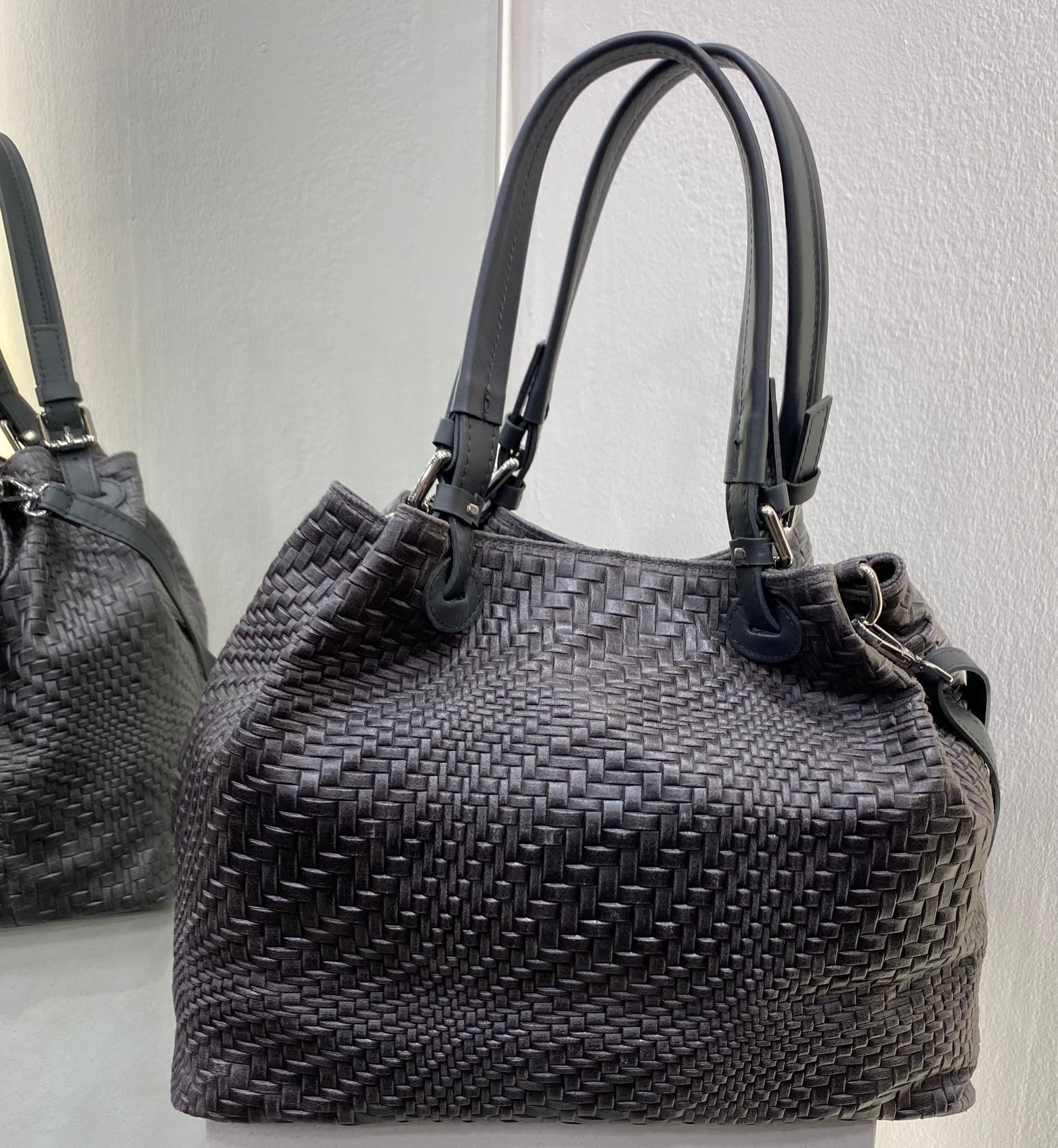 ERREBI - BORSA IN PELLE GRIGIA CON TRACOLLA