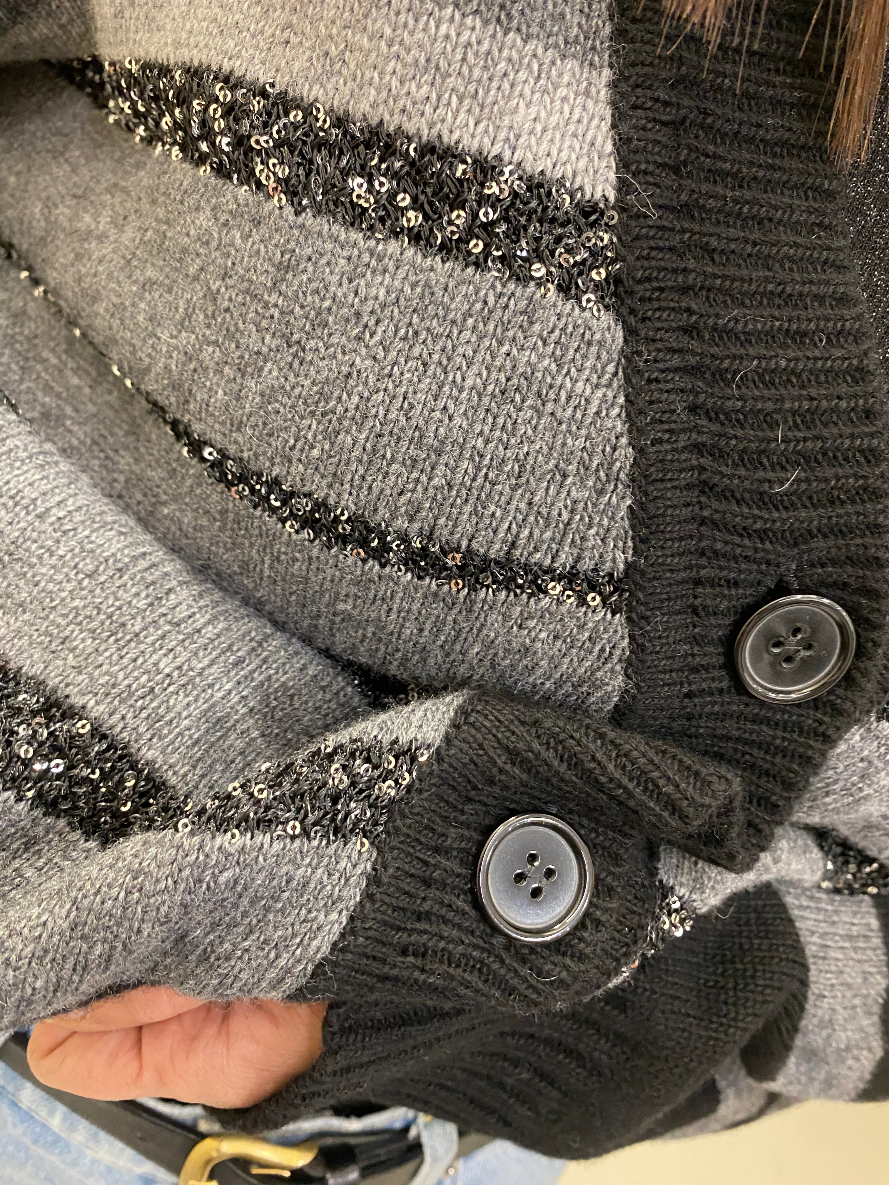 ANGELA DEVIS CARDIGAN NERO/GRIGIO CON PAILETTES