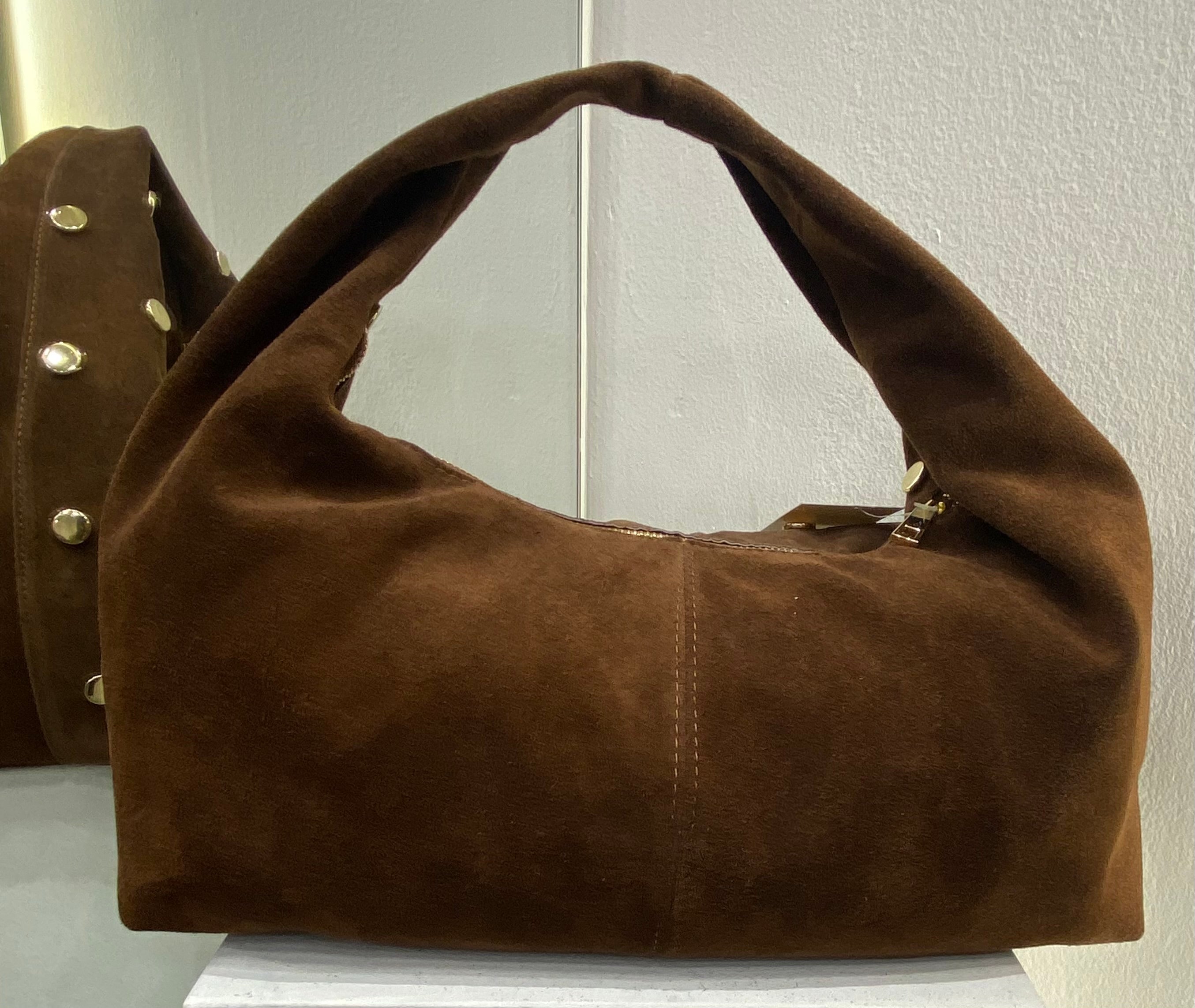 ERREBI - BORSA PELLE SCAMOSCIATA CON BORCHIE COLORI CUOIO E CIOCCOLATO