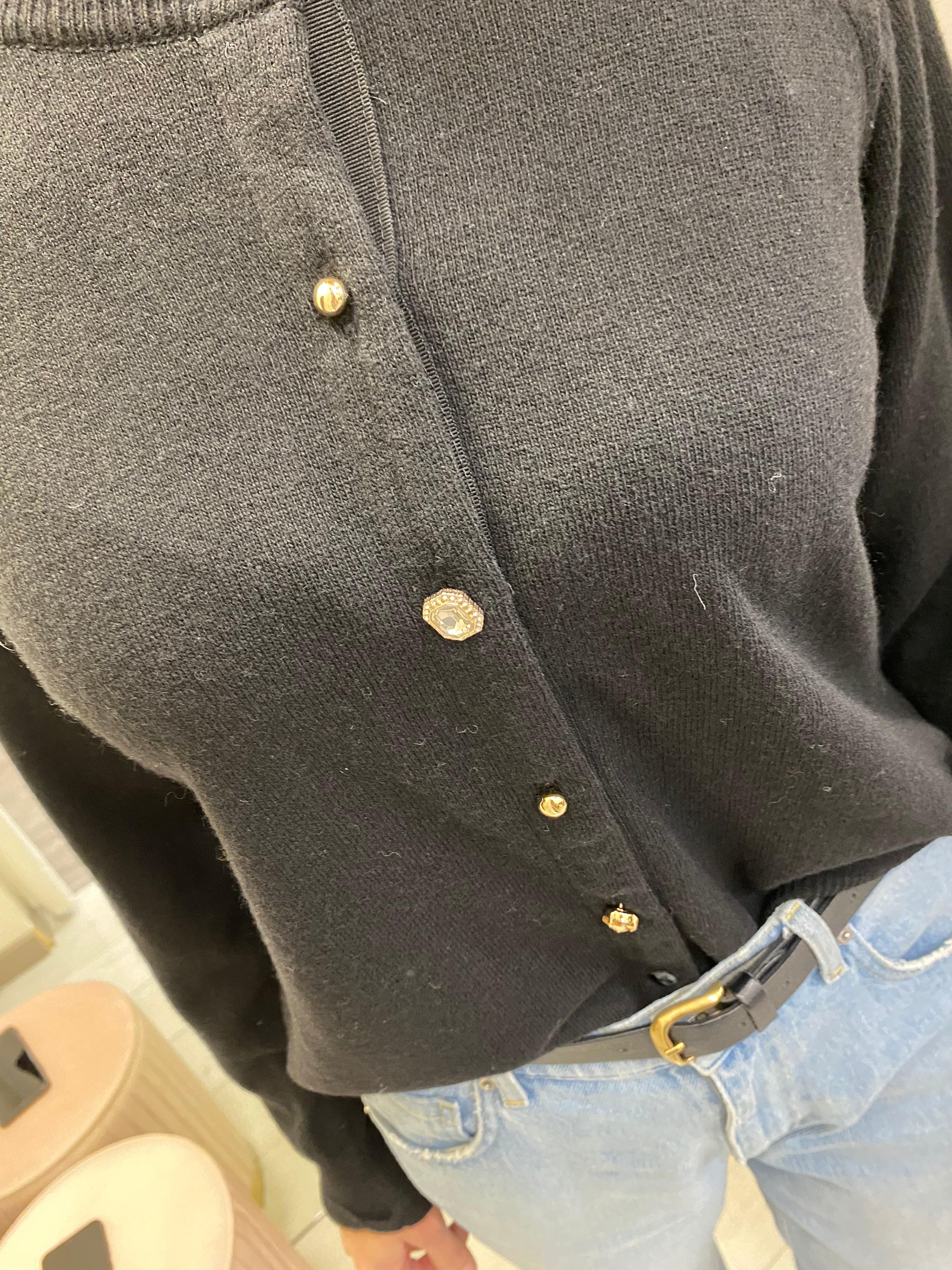 VICOLO - CARDIGAN NERO CON BOTTONI GIOIELLO