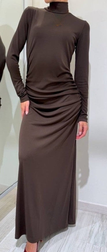 VICOLO-ABITO LUNGO CON OBLO SCHIENA