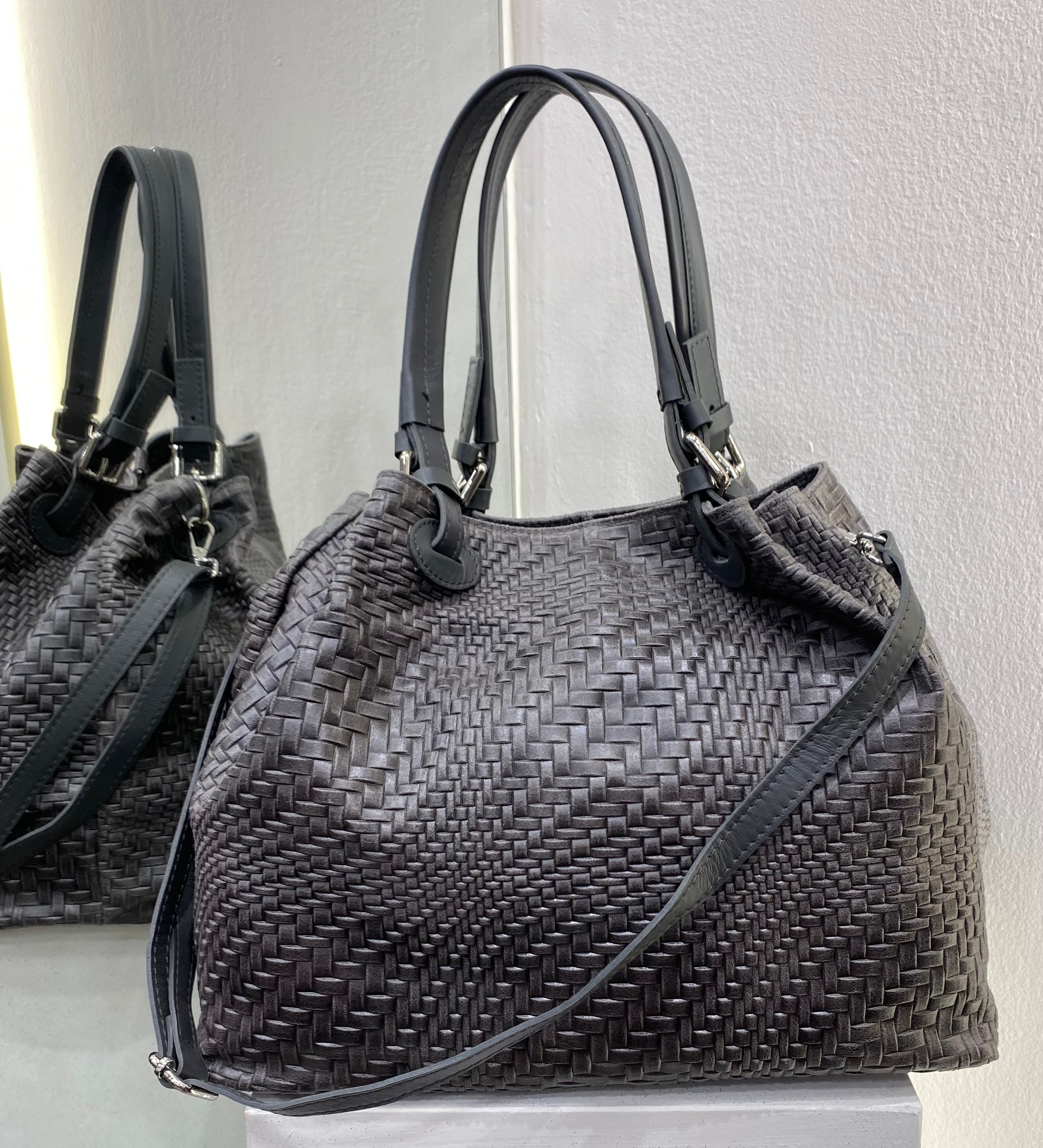 ERREBI - BORSA IN PELLE GRIGIA CON TRACOLLA