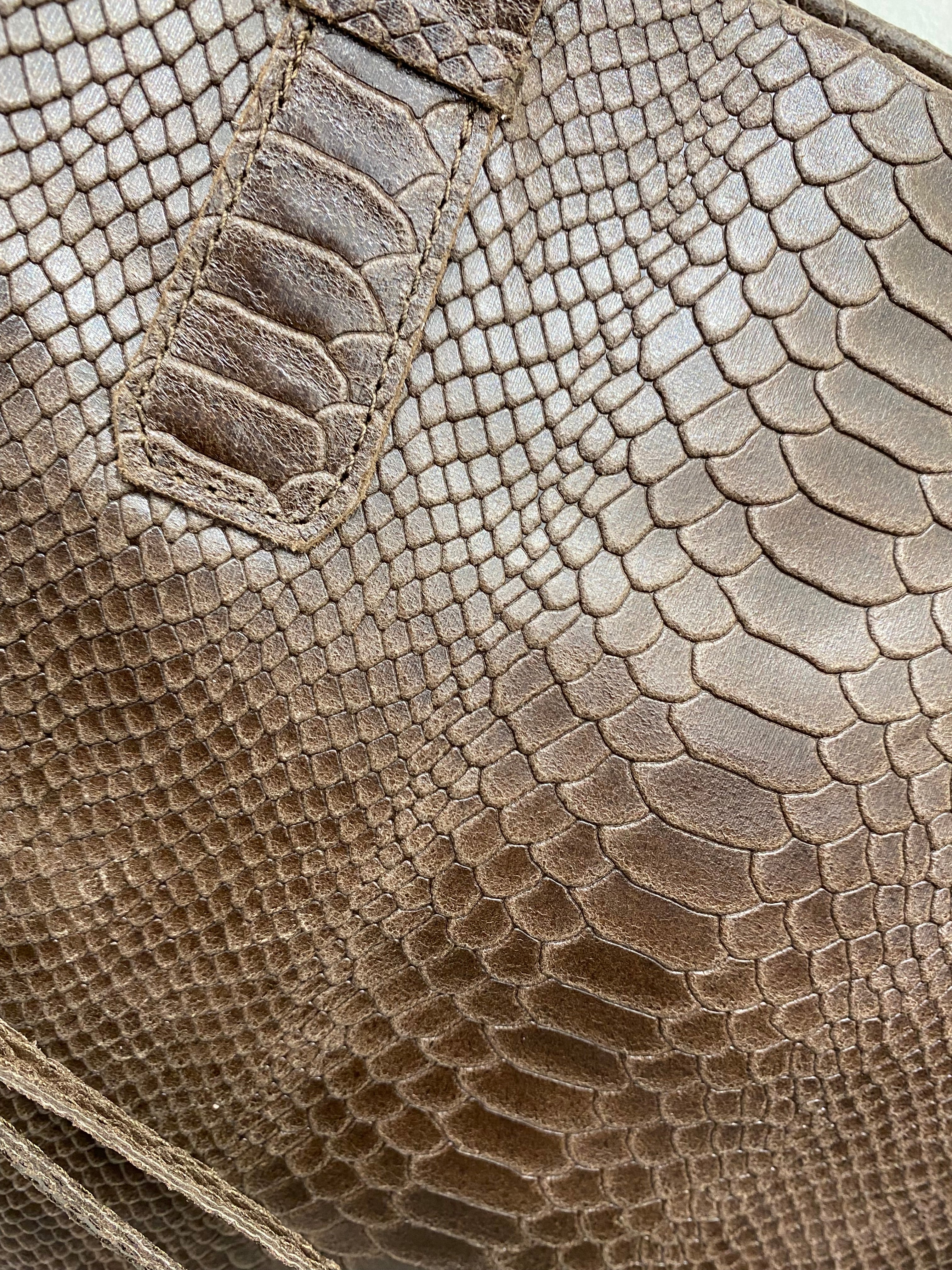 ERREBI - BORSA MARRONE STAMPA PITONE CON TRACOLLA