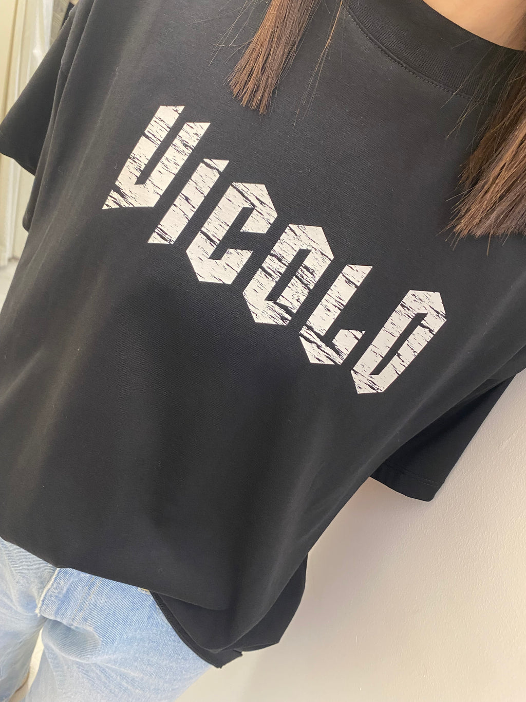 VICOLO - T-SHIRT NERA CON LOGO